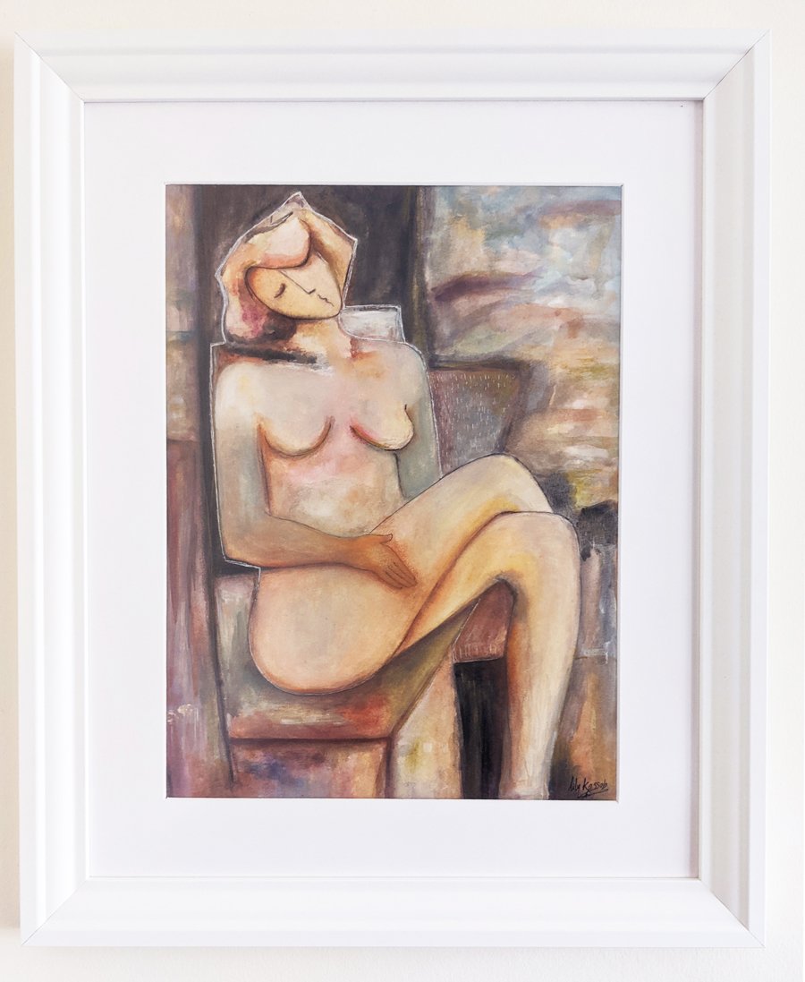 Relaxed and smiled confidently / Printed